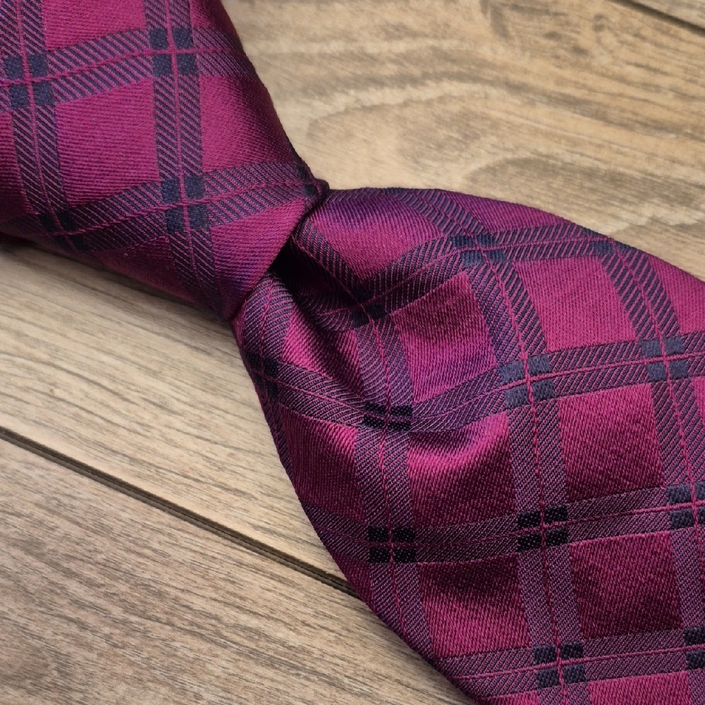 BROOKS BROTHERS Metallic Purple Navy Plaid‎ Pattern Silk Mens Tie